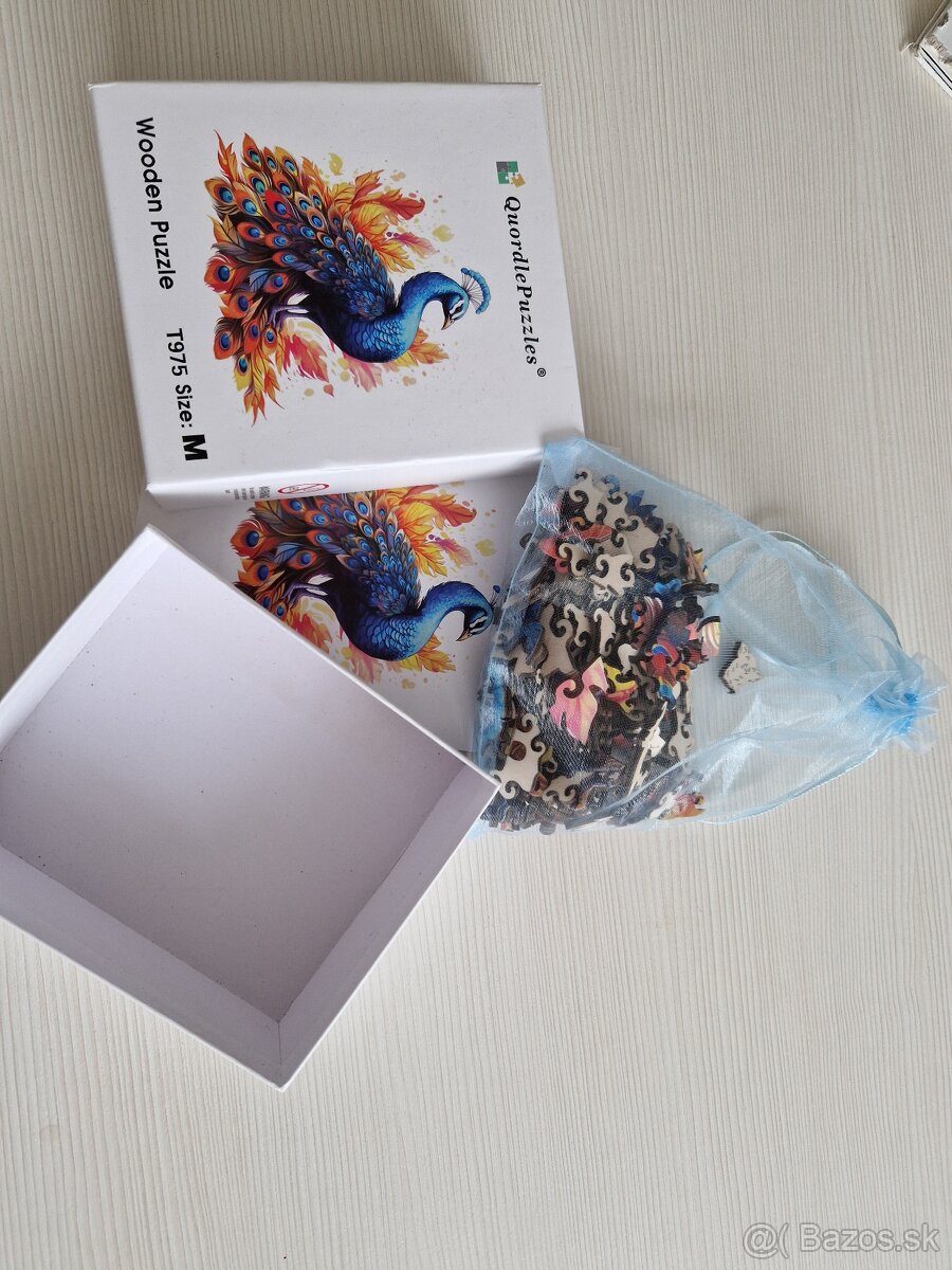 Drevené puzzle pav