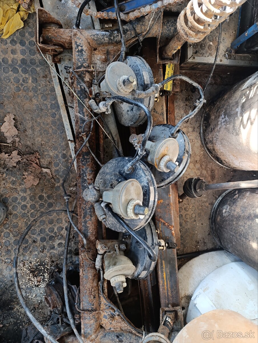 Posilňovač bŕzd škoda Felicia