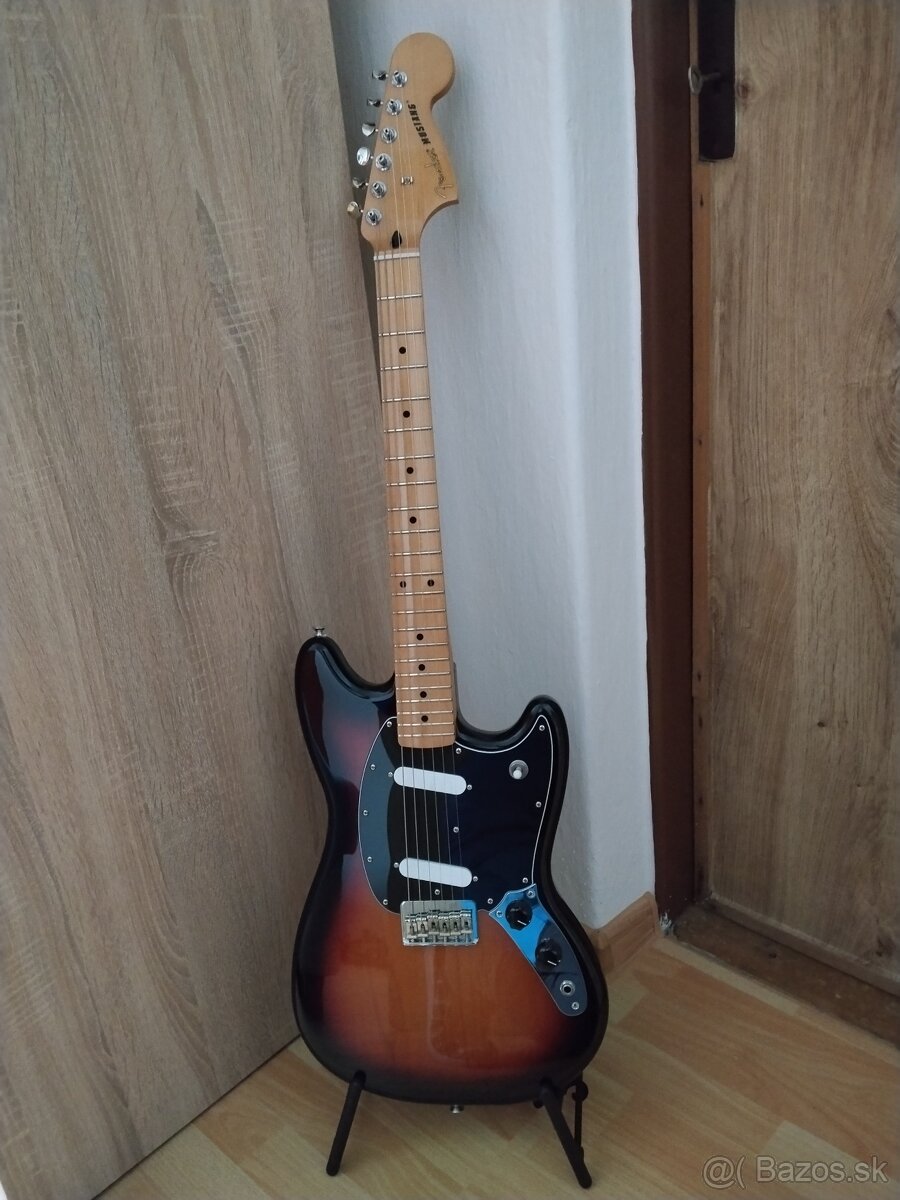 Fender Mustang