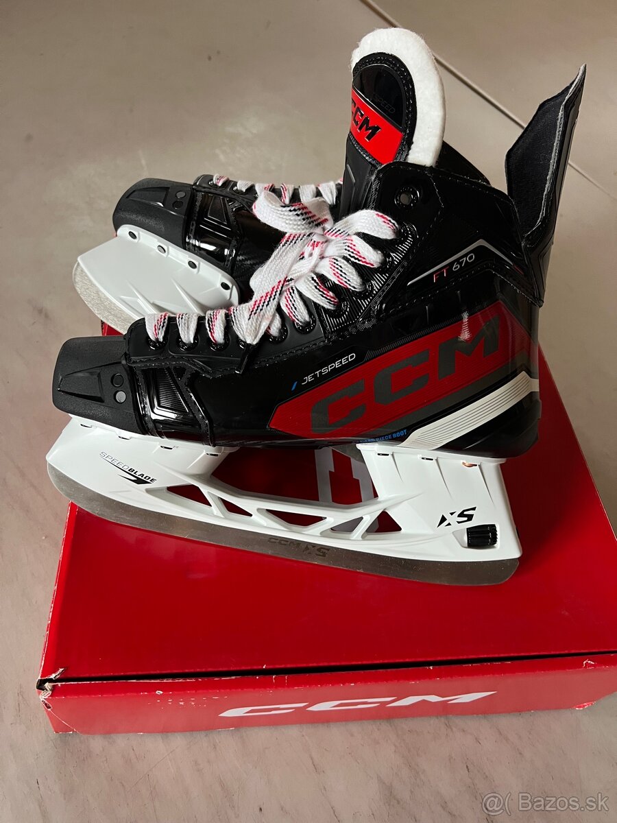 Predám korčule CCM Jetspeed FT670 SR