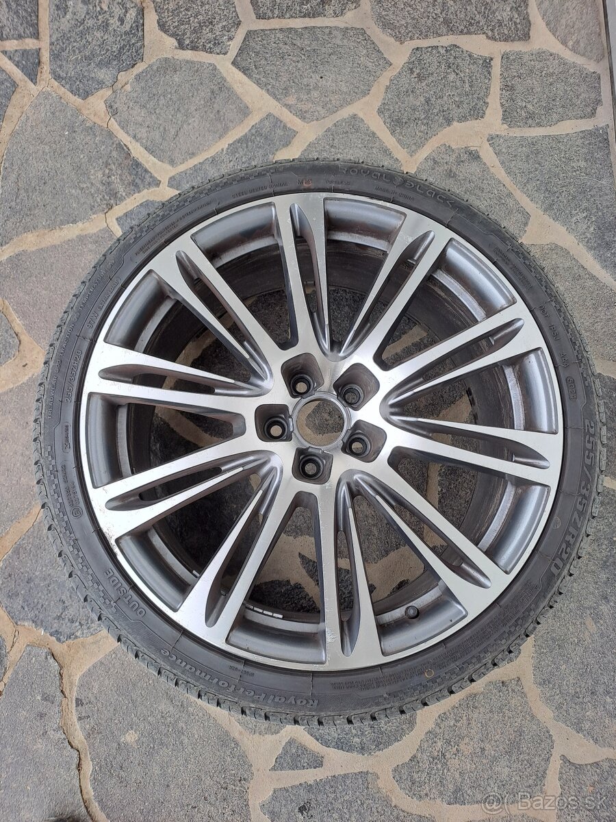 Kúpim alu disk Audi 1ks