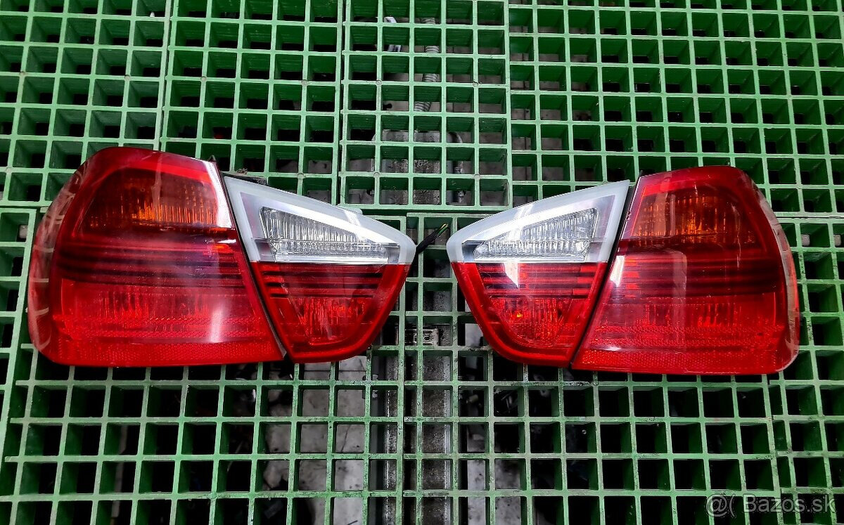 zadné svetla BMW E90  2005-2008