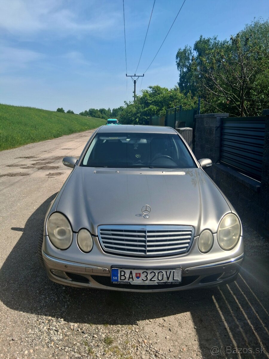 Mercedes-Benz E320 CDI 4matic, r. 2006, automat