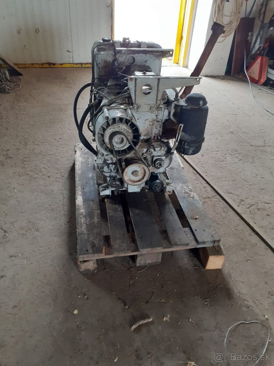 Motor Slavia 4s90