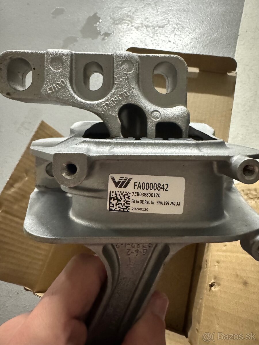 Opora motora LEMFÖRDER 44248 01 pre VW – nová