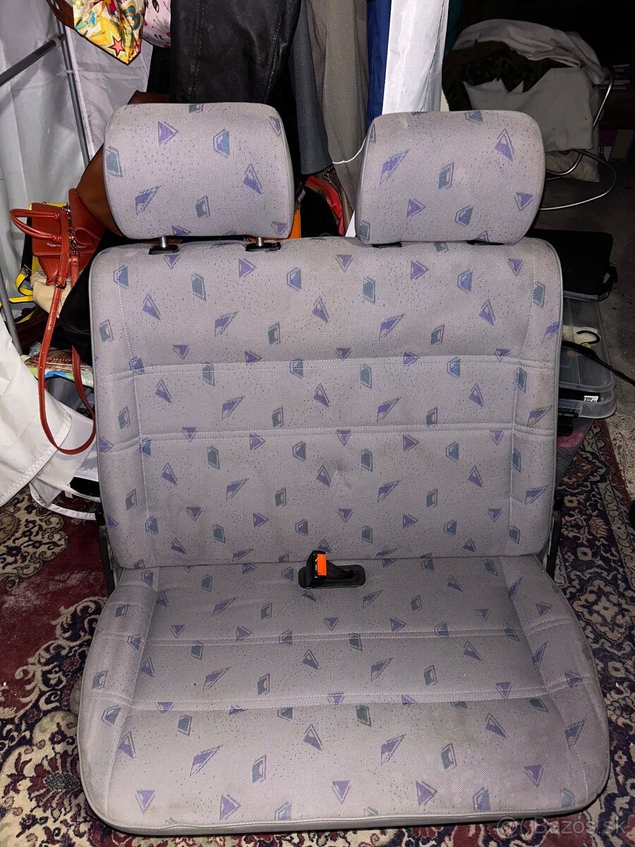 Sedačka wv