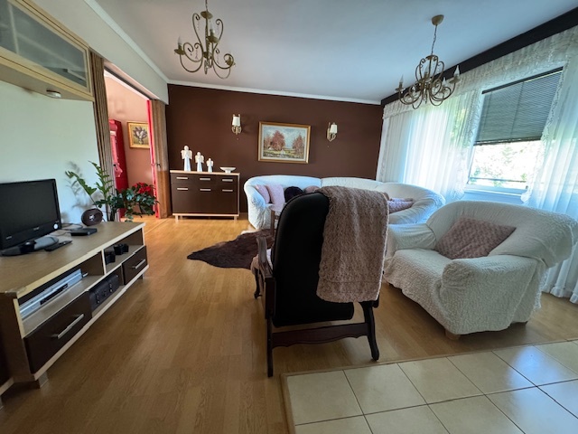 Rodinný dom vo vyhľadávanej lokalite - SEREĎ