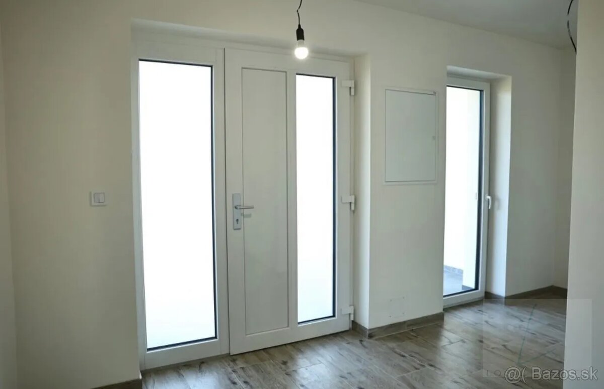 RD v radovej zástavbe na predaj - Slovenský Grob