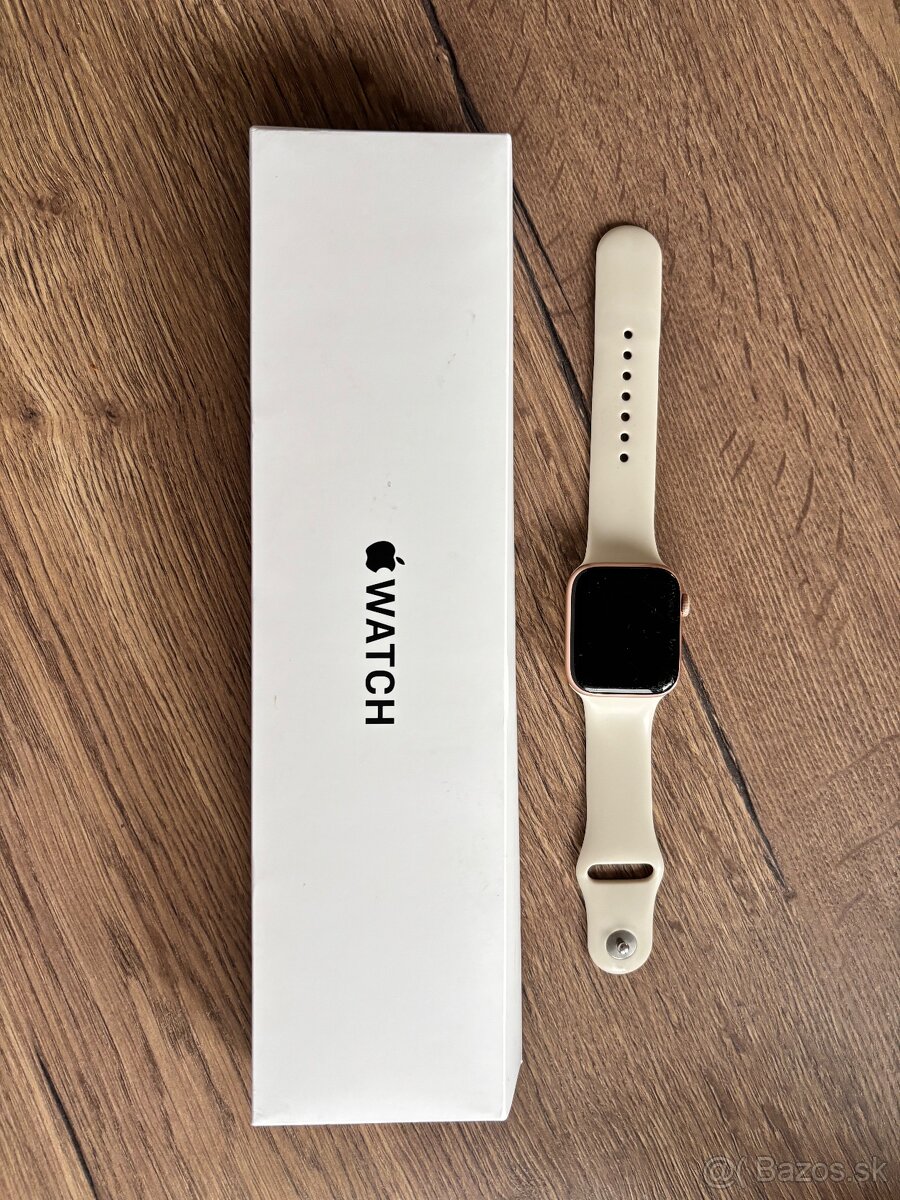 Apple Watch SE 44mm