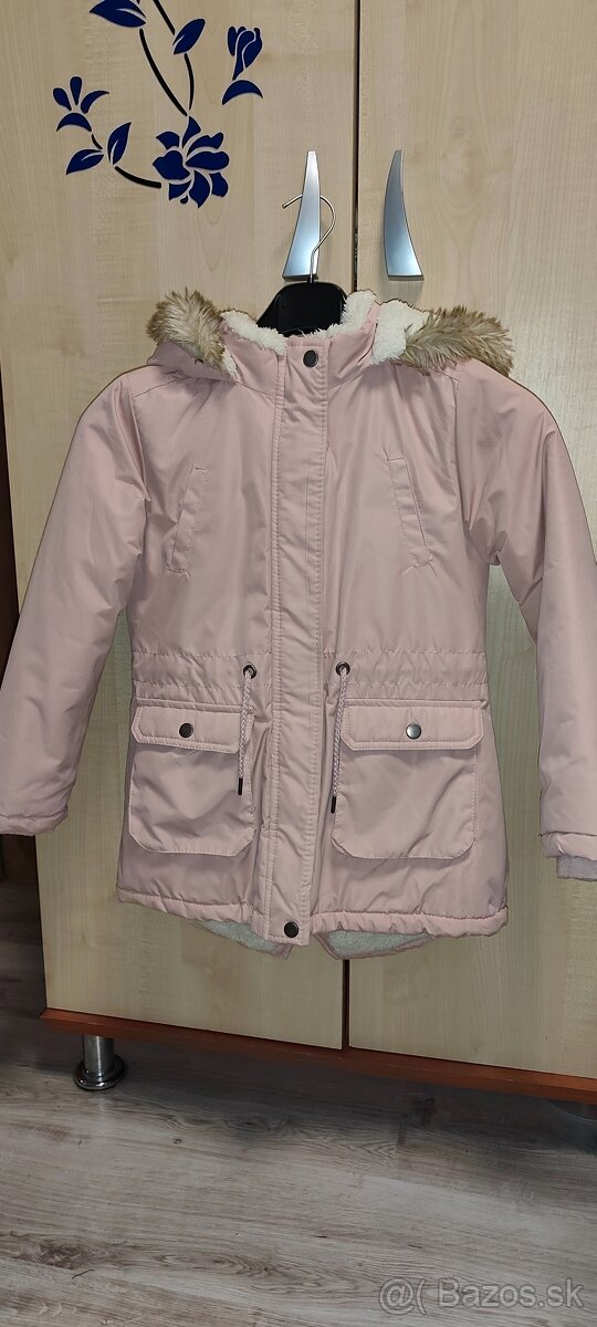 Dievčenská zimná bunda č. 128