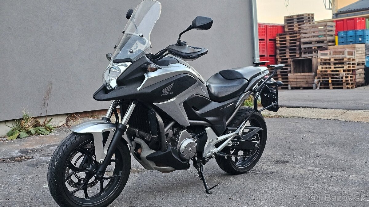 Honda NC700X r.v. 2012