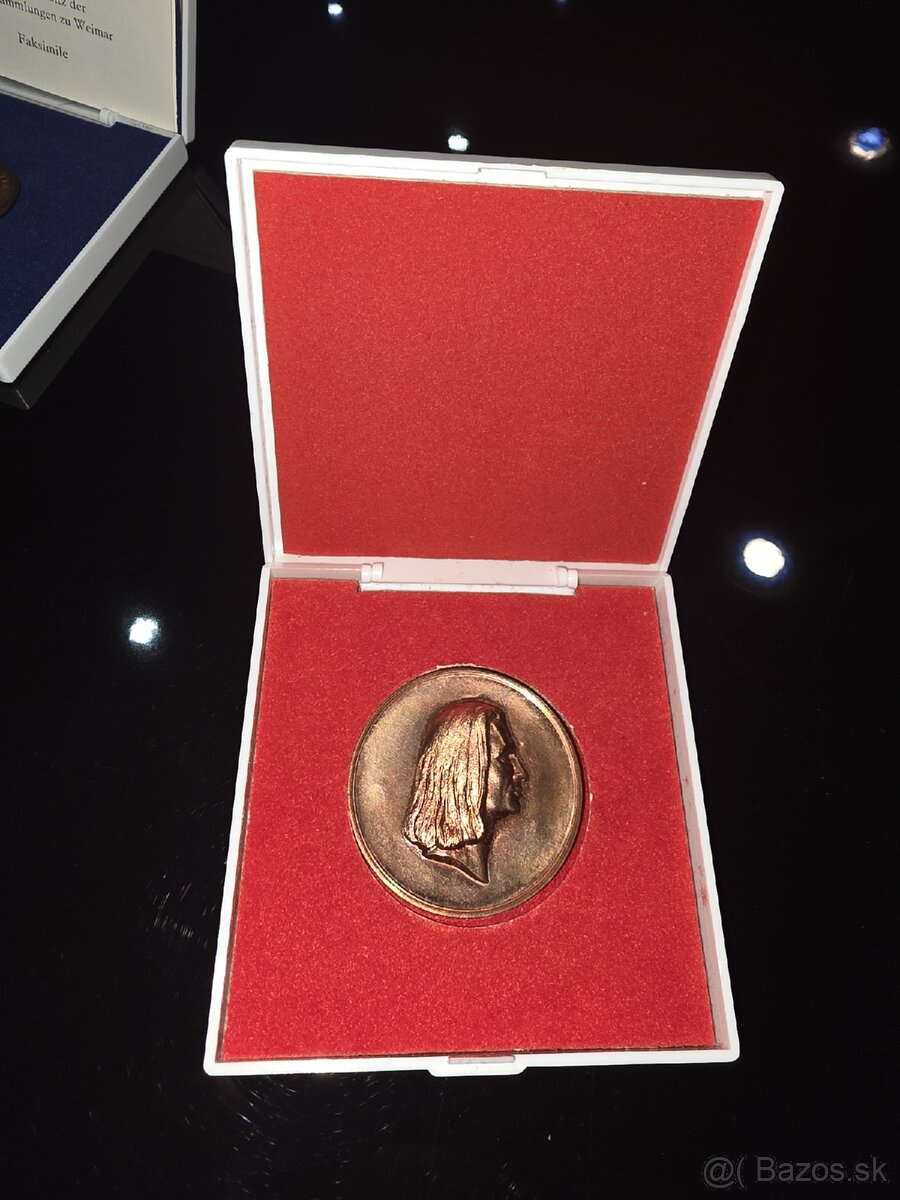 Pamätná medaila GOETHE – 175. výročie úmrtia