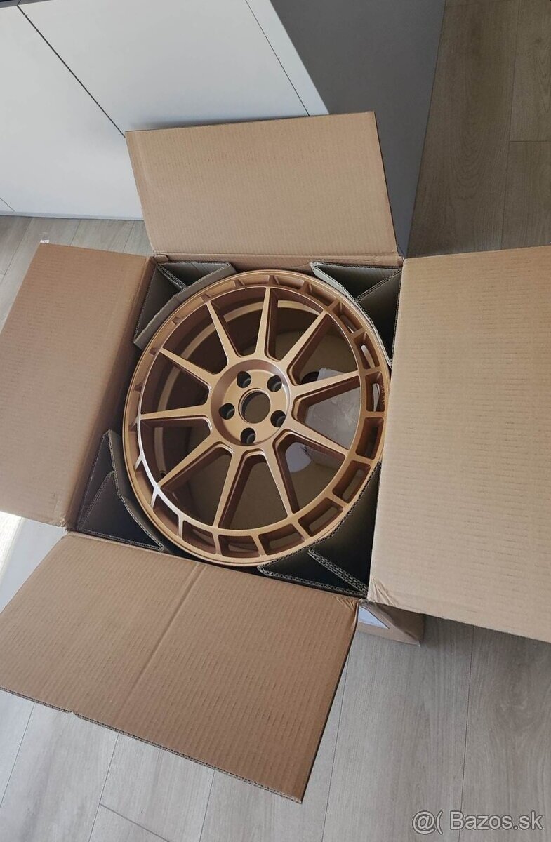 Tec gt8 5x108 r19 235/35 pneu