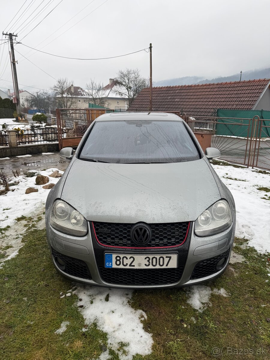 Golf 5 GTi (na opravu)