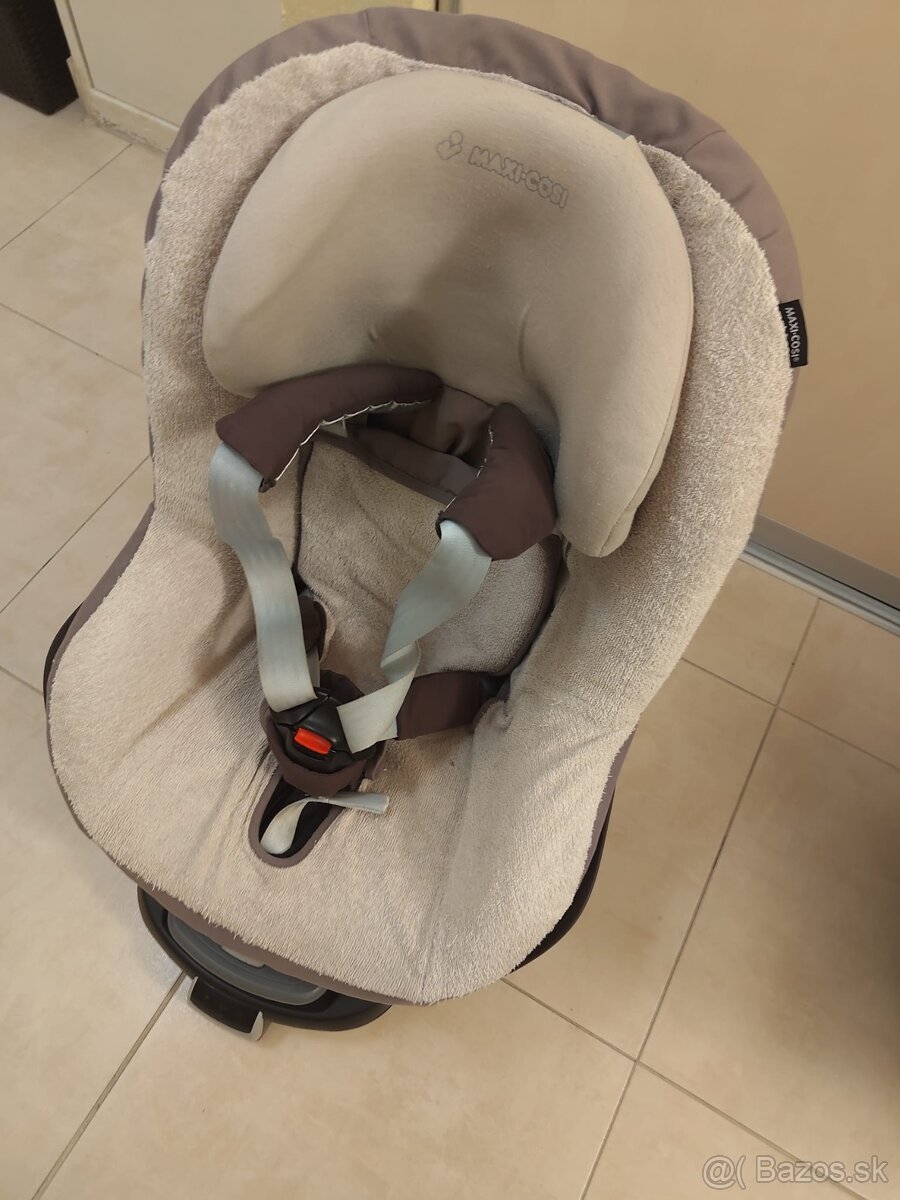 family fix + detská sedačka Maxi Cosi