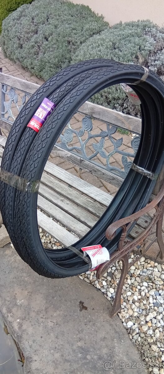 28" cyklistické plášte.