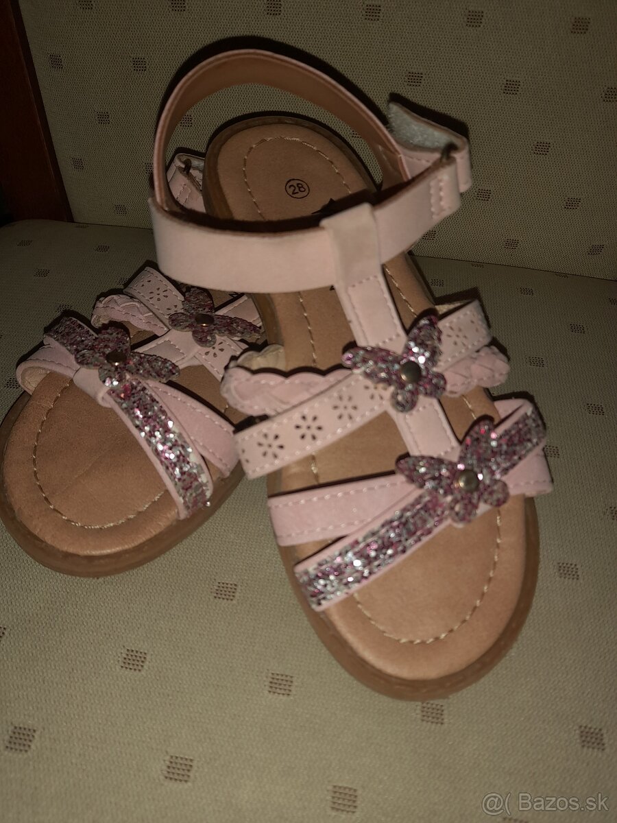 Sandalky č.28