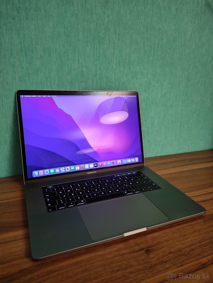 MacBook Pro 15 2016 | i7 • 16GB • 256GB 🎁
