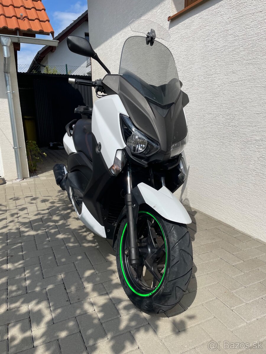 Yamaha x max