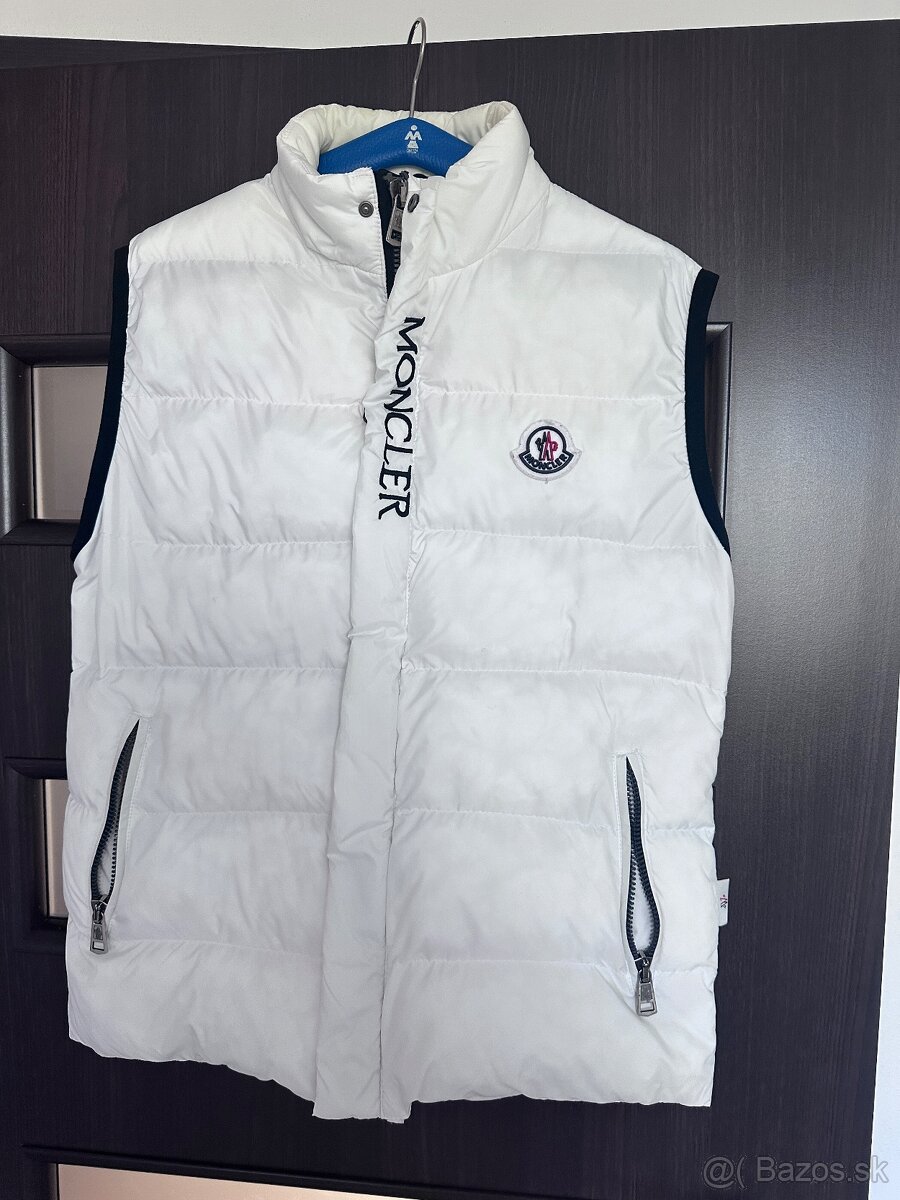 Moncler vesta original