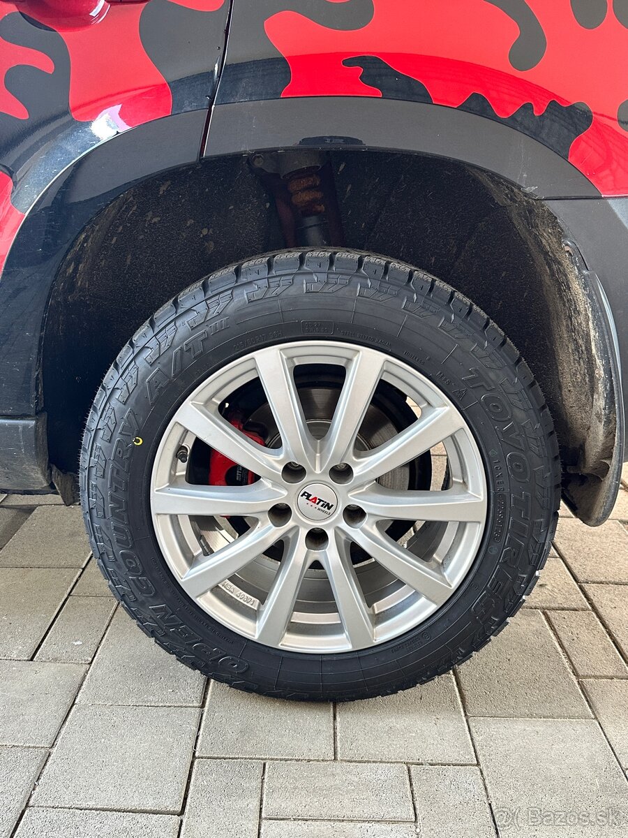 celorocne pneumtiky R17 215/60 toyo tires opencountry AT3