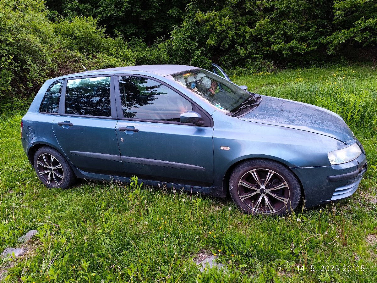Predám rozpredám Fiat stilo