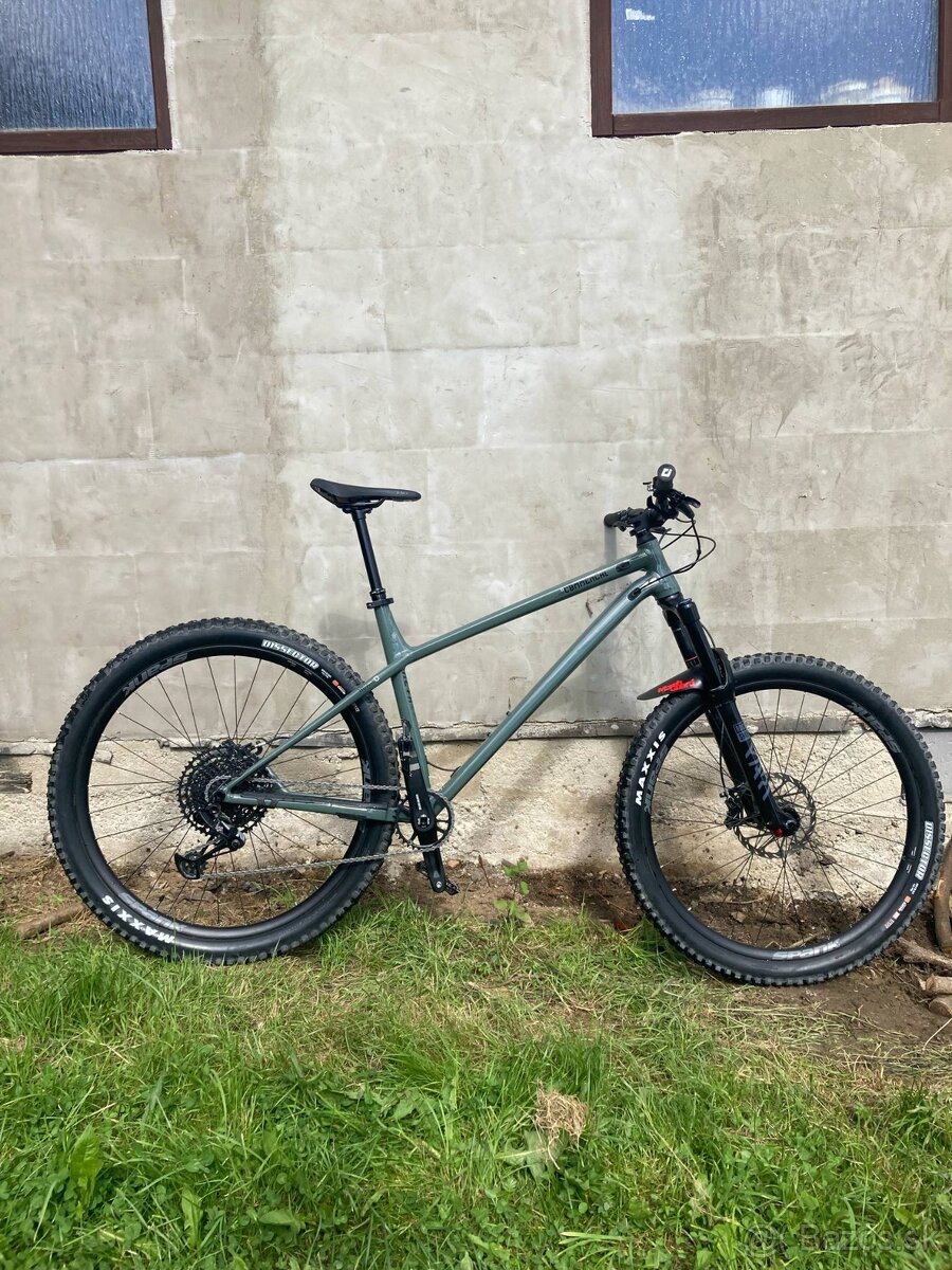 COMMENCAL META HT AM ESSENTIAL KESWICK GREEN