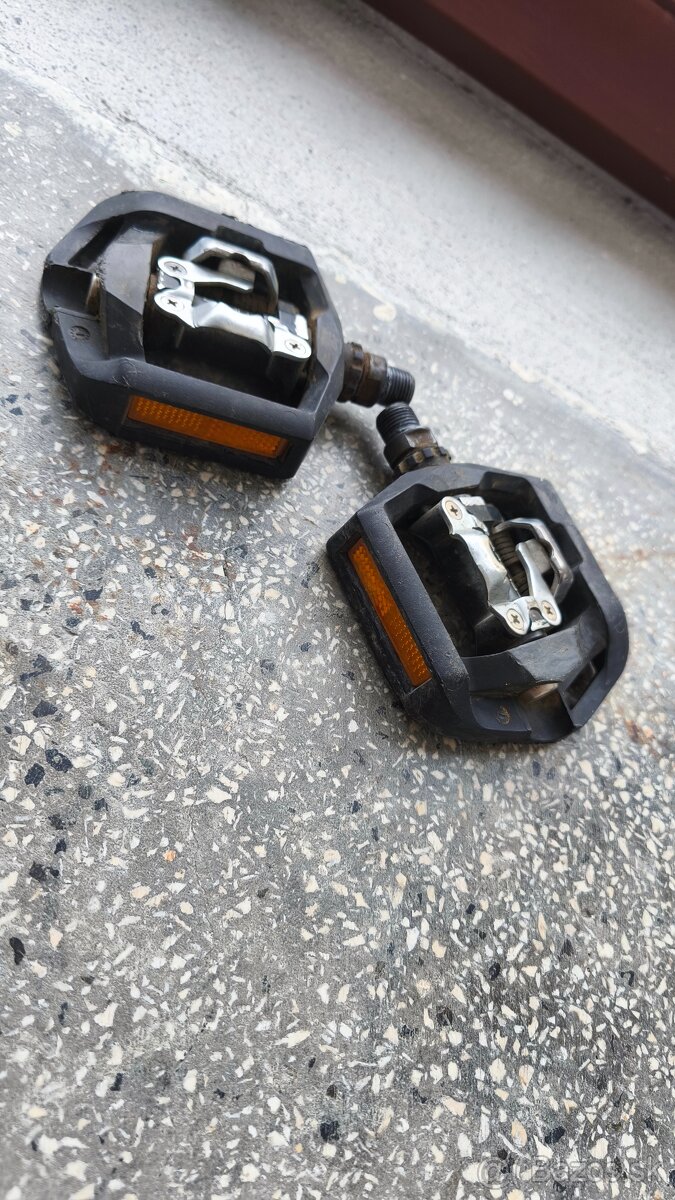 Obojstranné pedále Shimano PD-T421