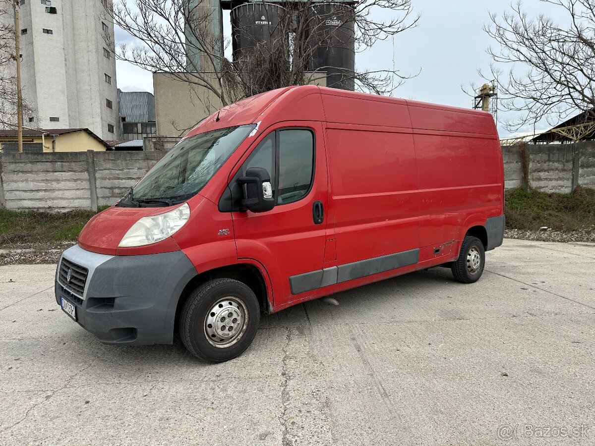 Fiat Ducato 2.3 L3H2 červená