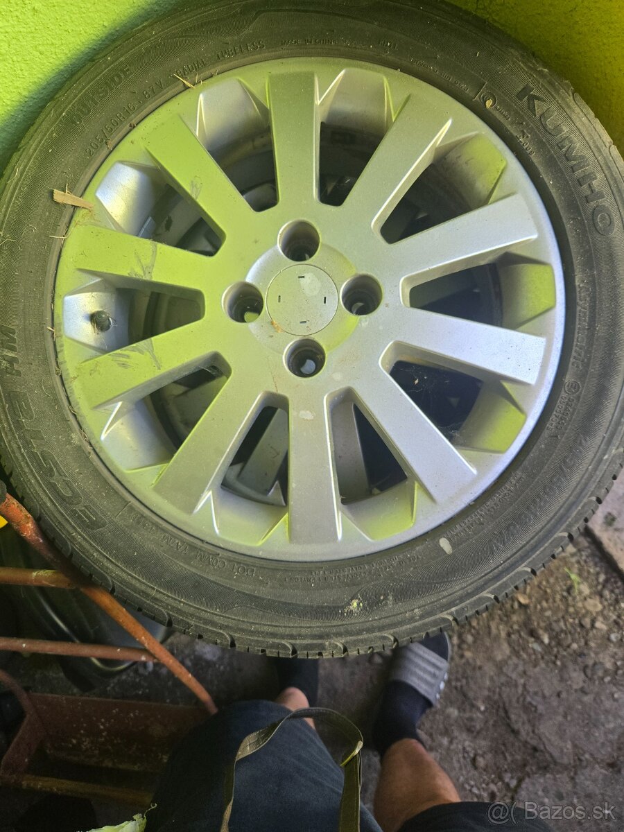 4x Letné pneumatiky 205/50 r16