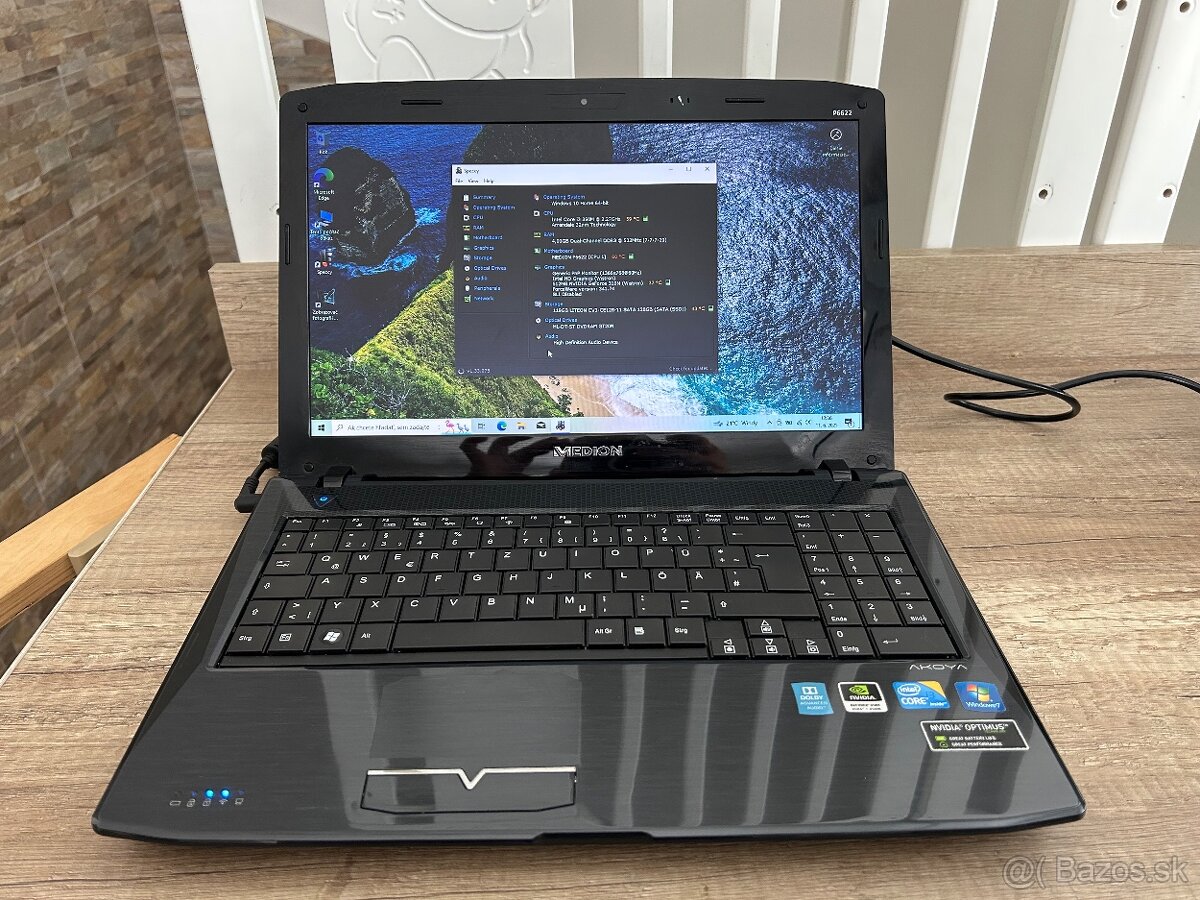 Medion Akoya P6622-15,6"HD/Intel i3/4gb ram/Nvidia gt 310m