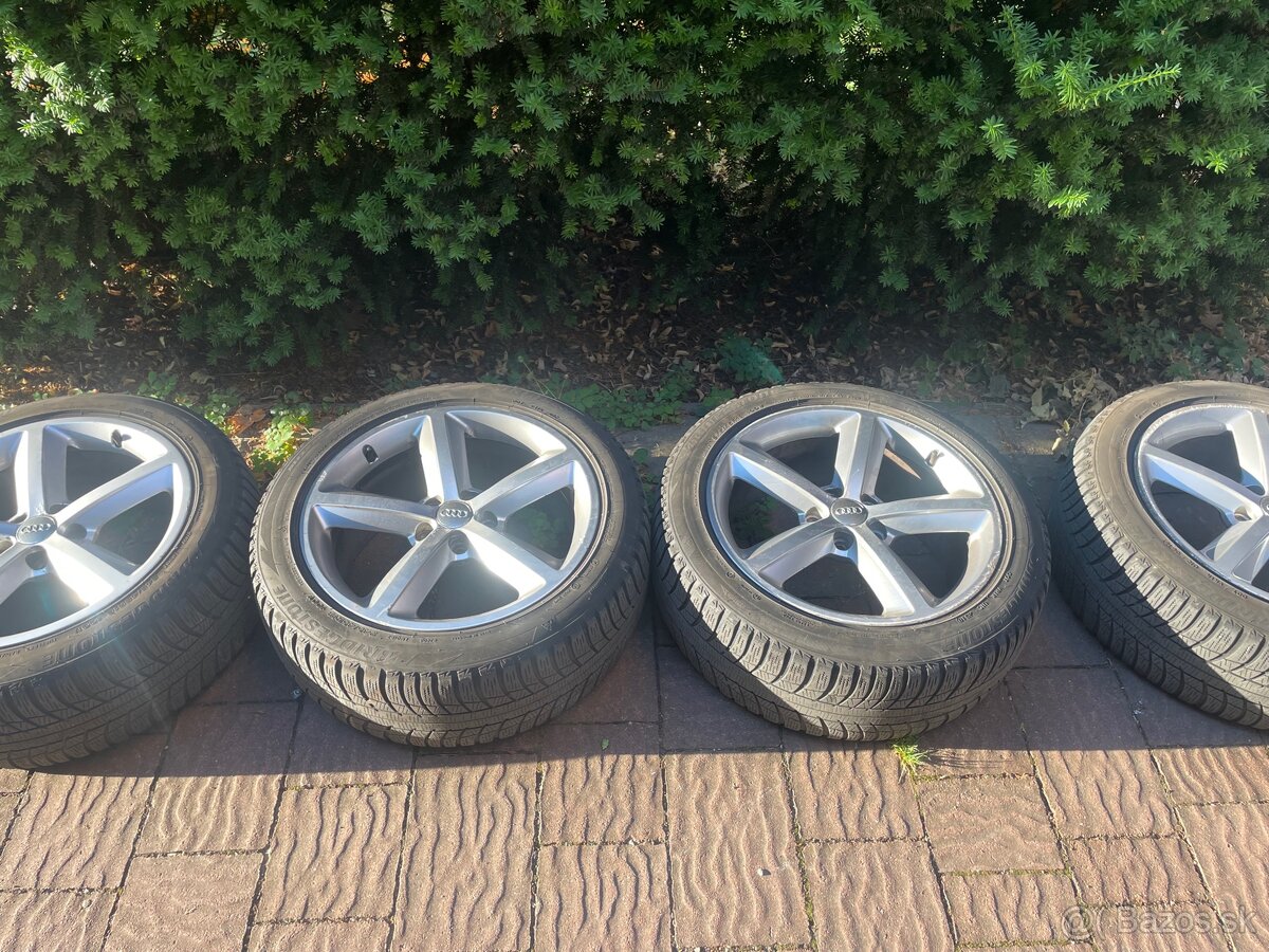 R18 Audi Ronal