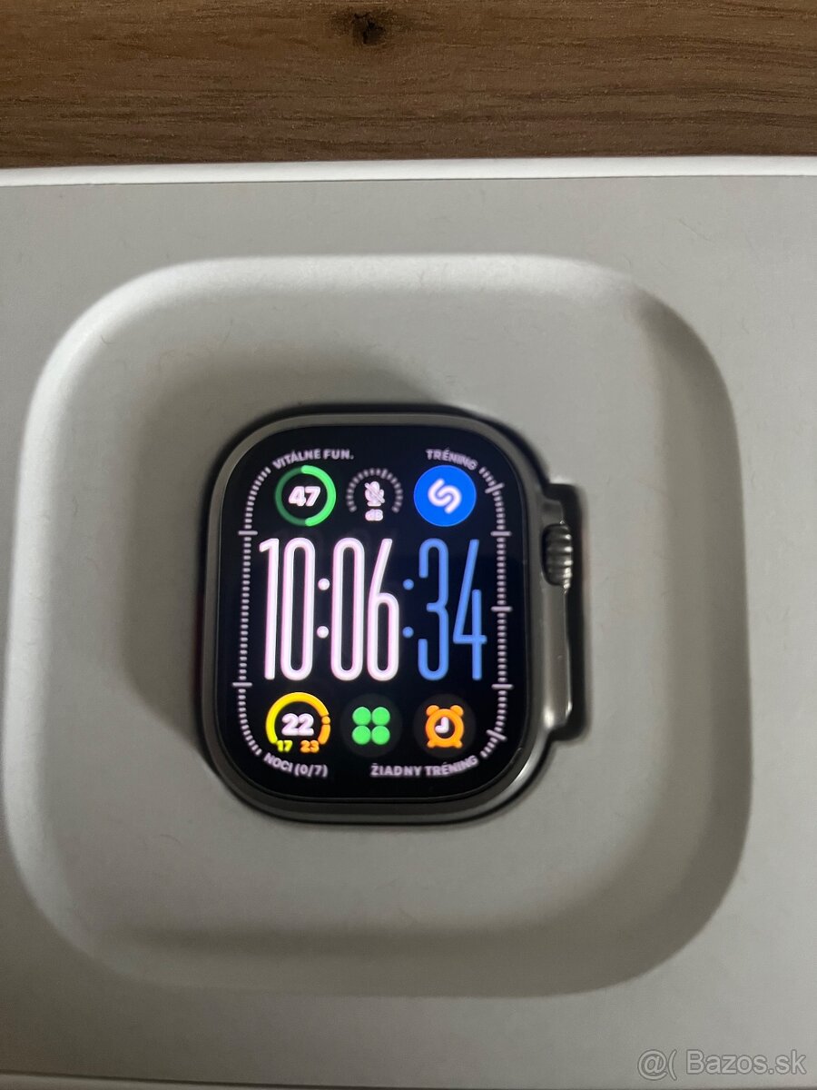 Apple Watch ultra 2 oceanband