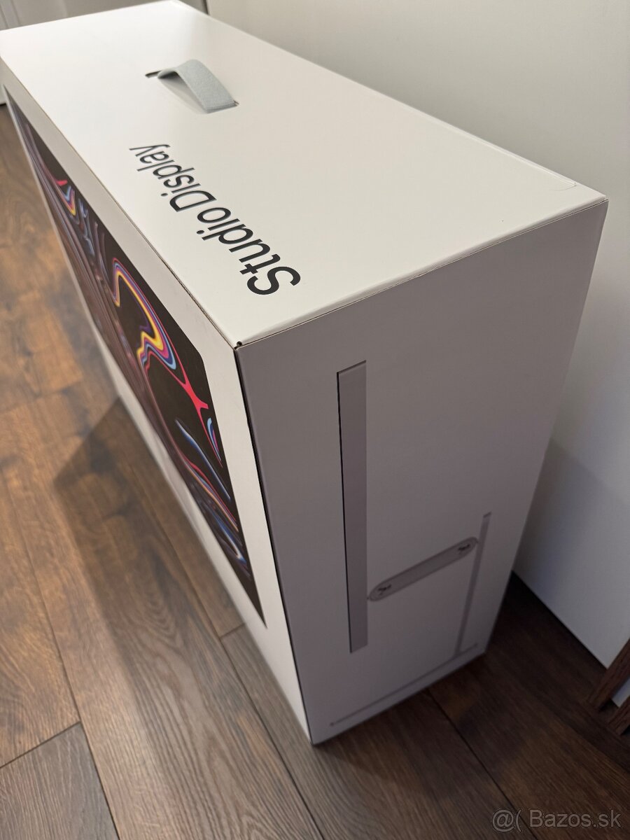Apple Studio Display 27″ 5K nanotextúra s náklonom a výškou