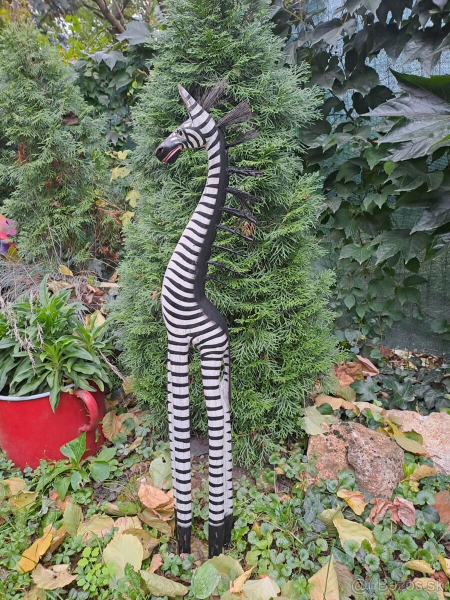 Zebra - drevena socha