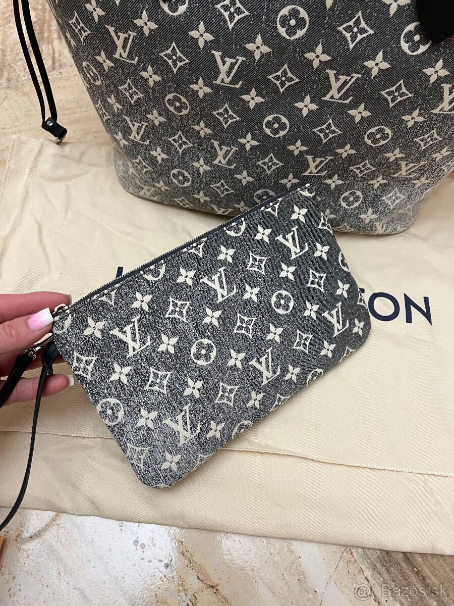 Louis vuitton pochette denim