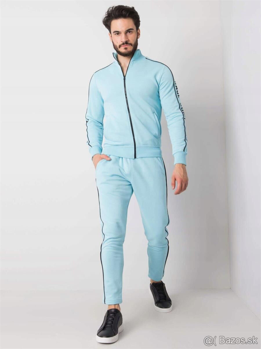Pánska tepláková súprava svetlo modrá