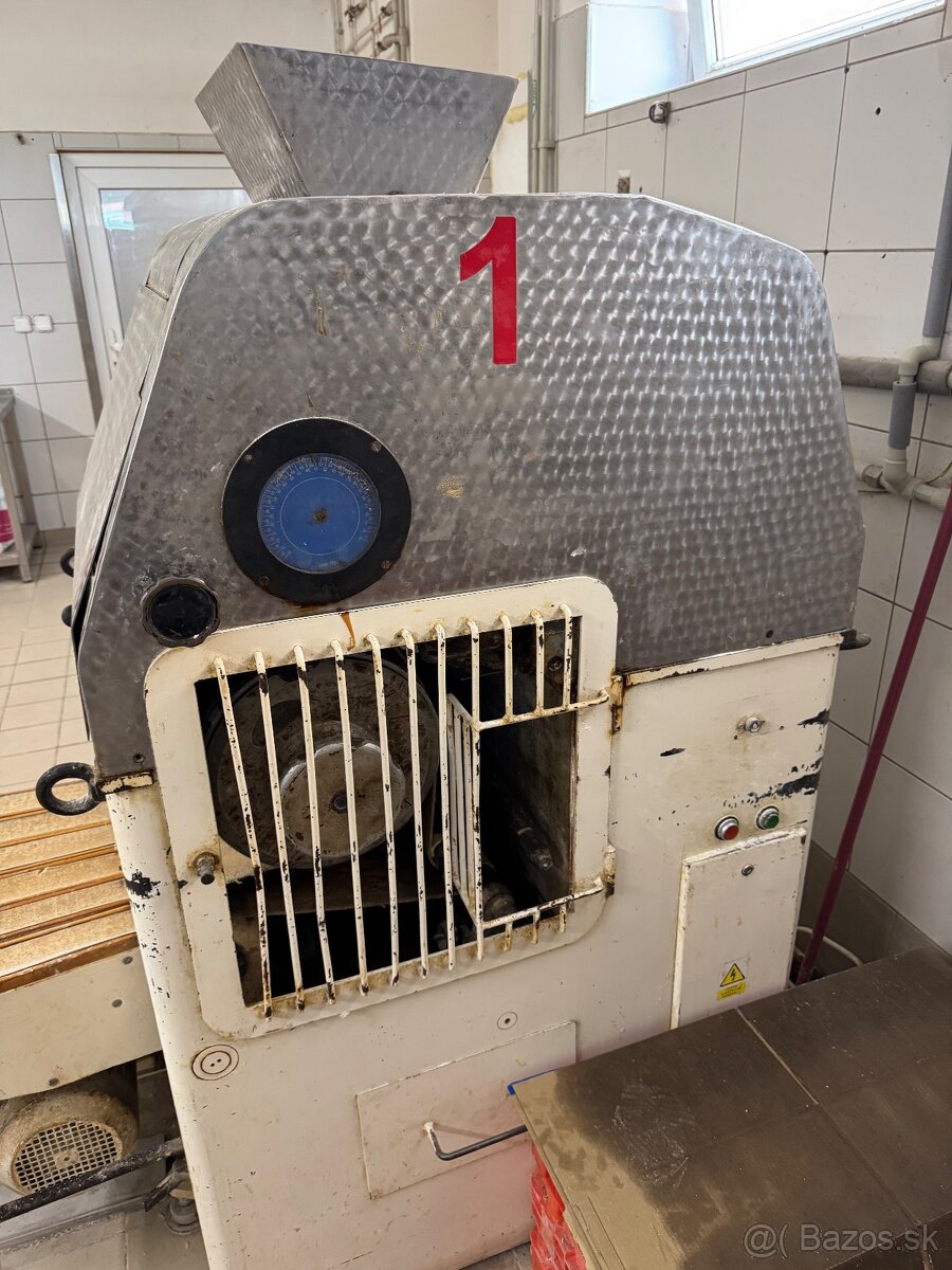 DĚLIČKA TĚSTA MULTIMAT DT6