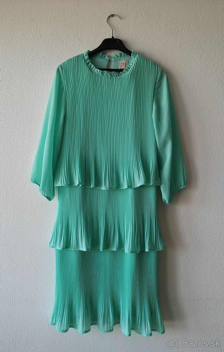 Spoločenské šaty STI