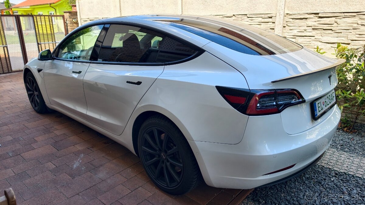 Tesla Model 3 Long Range AWD Refresh