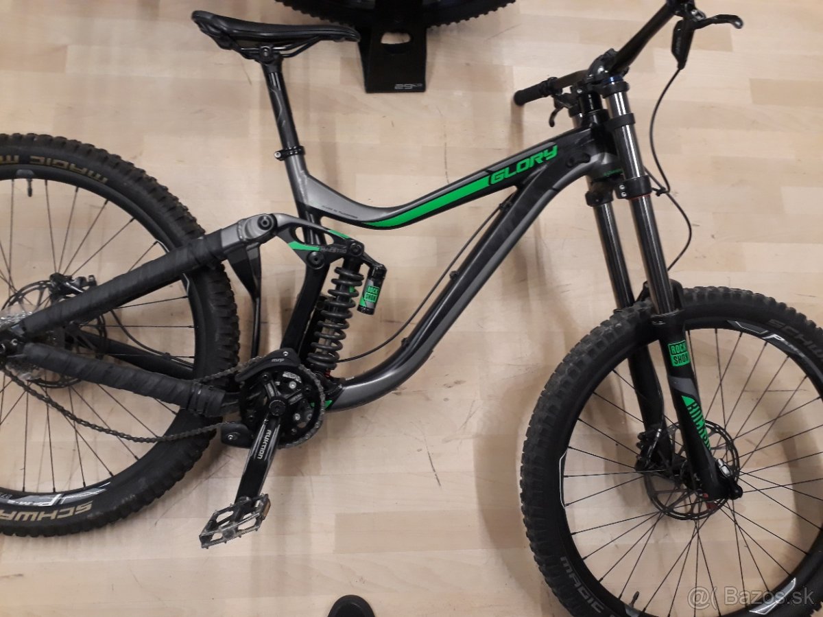 GIANT GLORY DH 27,5"