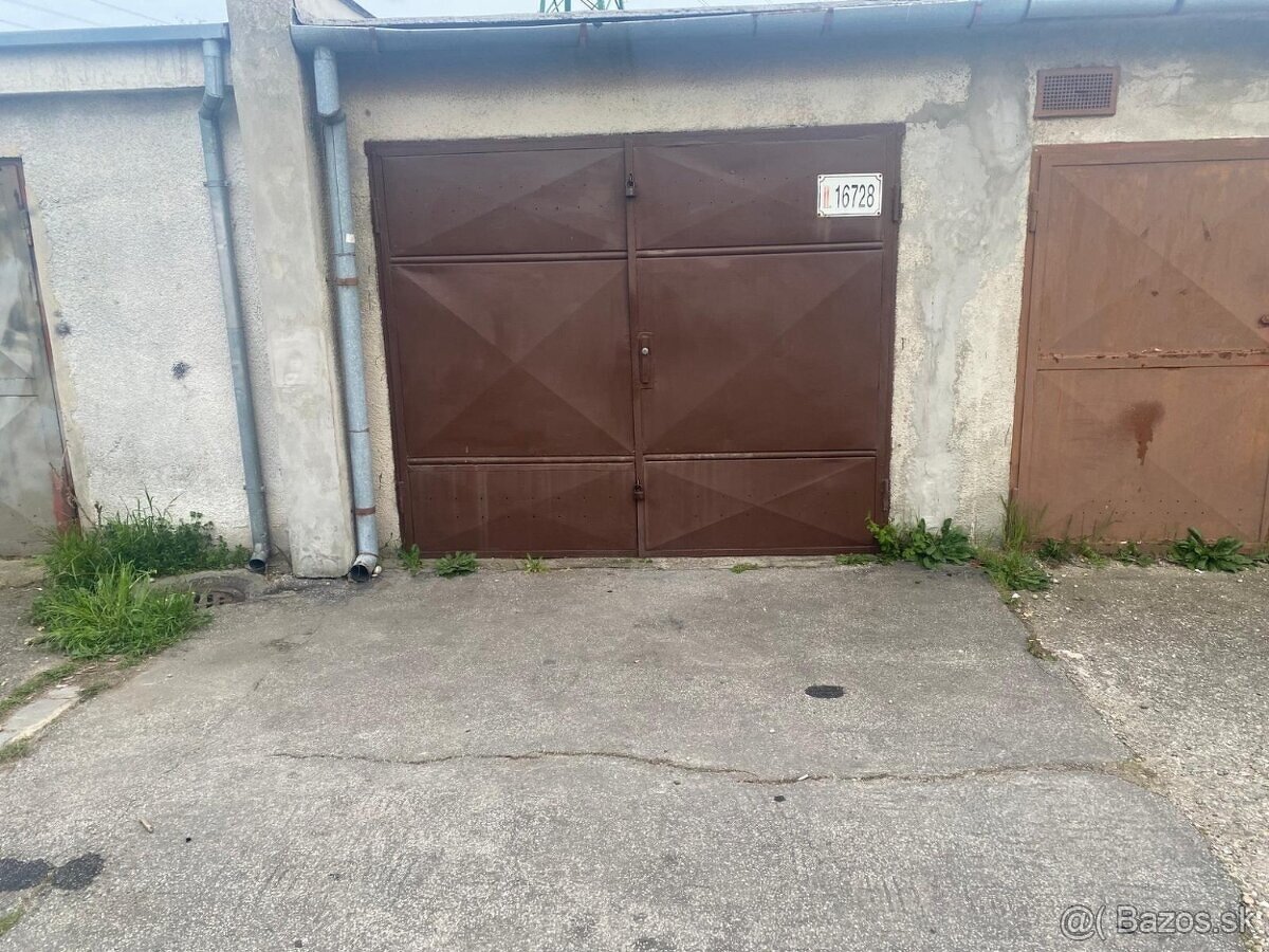 Garáž v Poprade