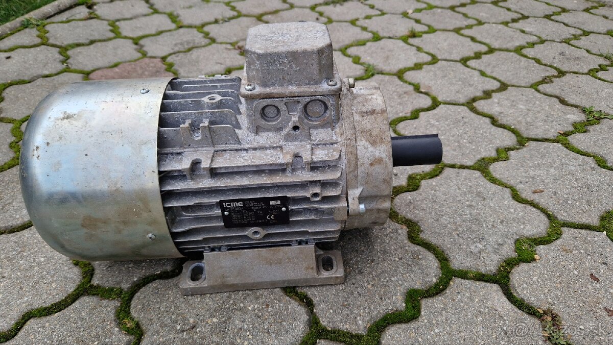 Predám elektromotor 3kw