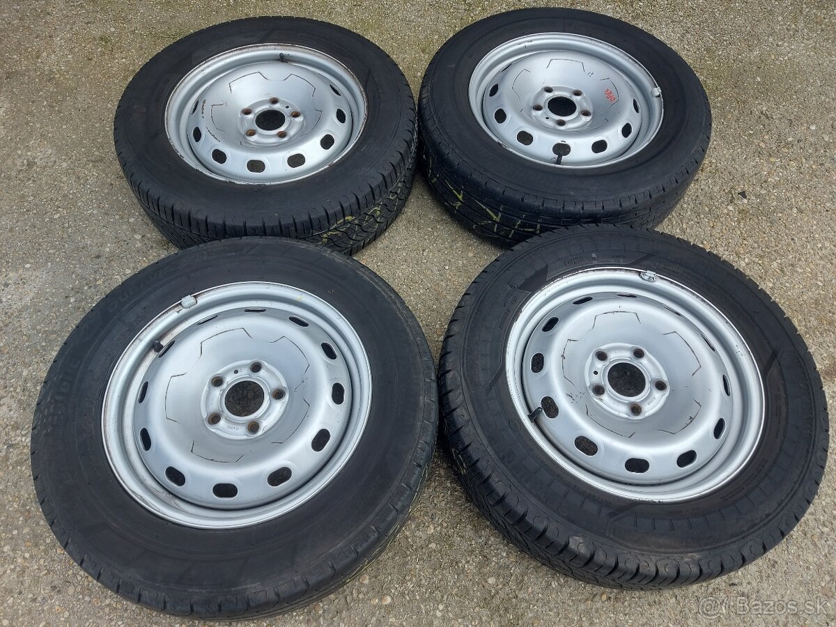5x118R16 OPEL VIVARO- RENAULT TRAFIC-205/65R16 C letné pneu