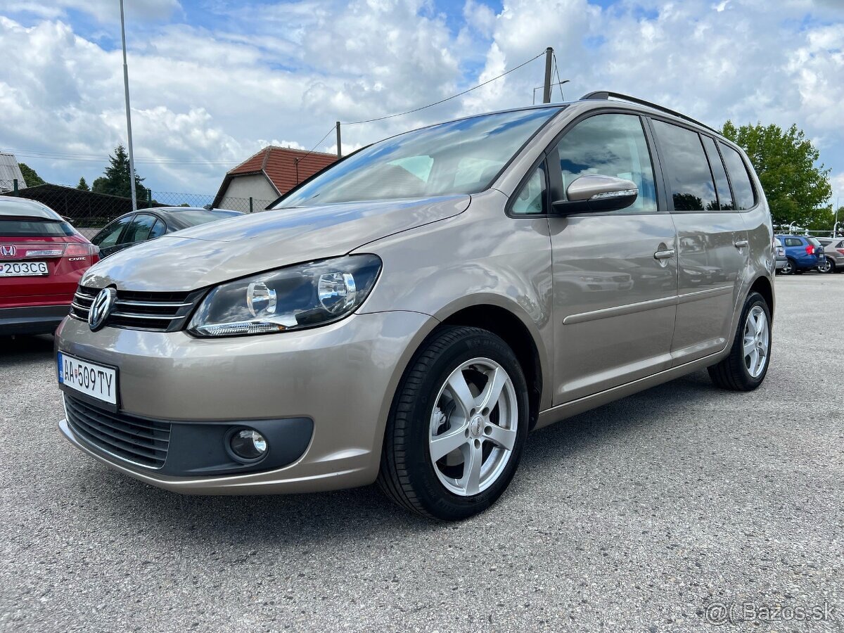 VW Touran 1.6TDI diesel, 77kW, MT/6, rok:08.2011.