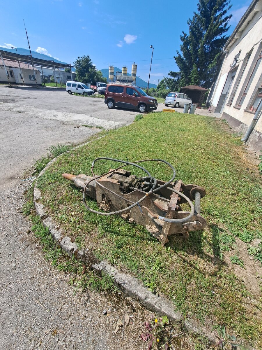 Hydraulické kladivo DH112