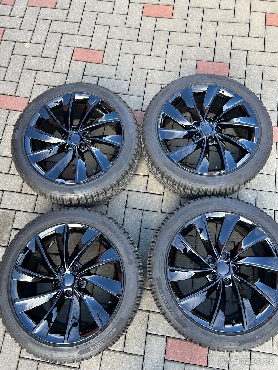 Predám originál elektróny PEGASUS R18 pneu 235/45 R18 98V