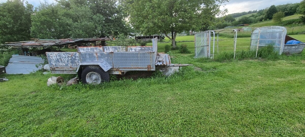 Vlečka za traktor