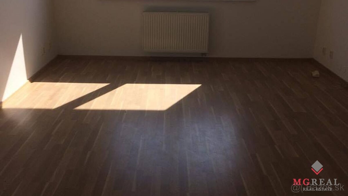 Novozrekonštruované kancelárie v Podunajských Biskupiciach