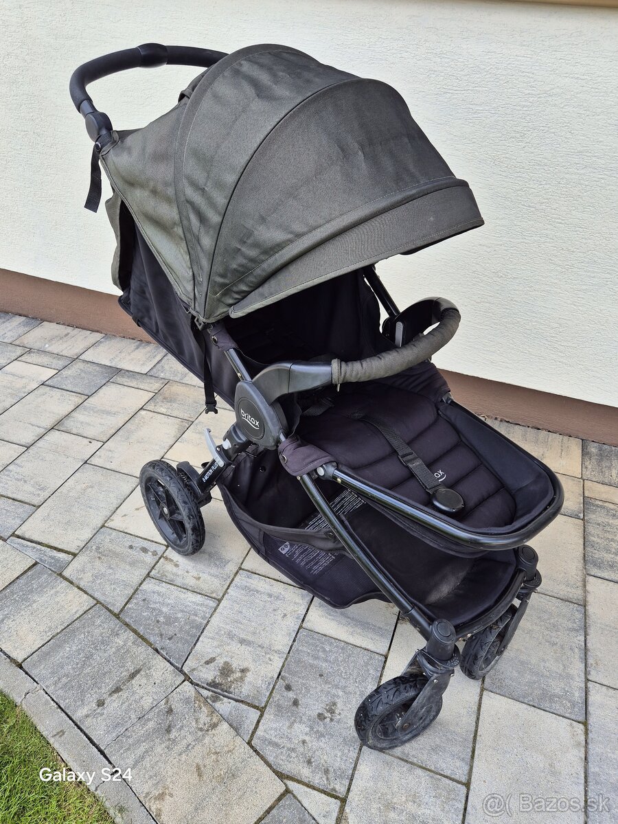 Britax b-motion 4